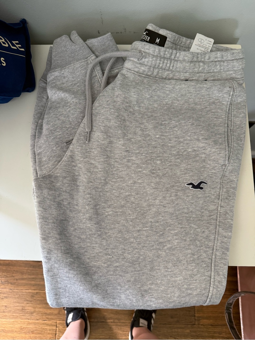 Hollister Men’s ' Gray Fleece Jogger Pants